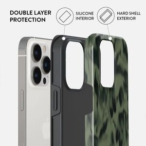 BURGA Soft Black and Green iPhone 17 Case